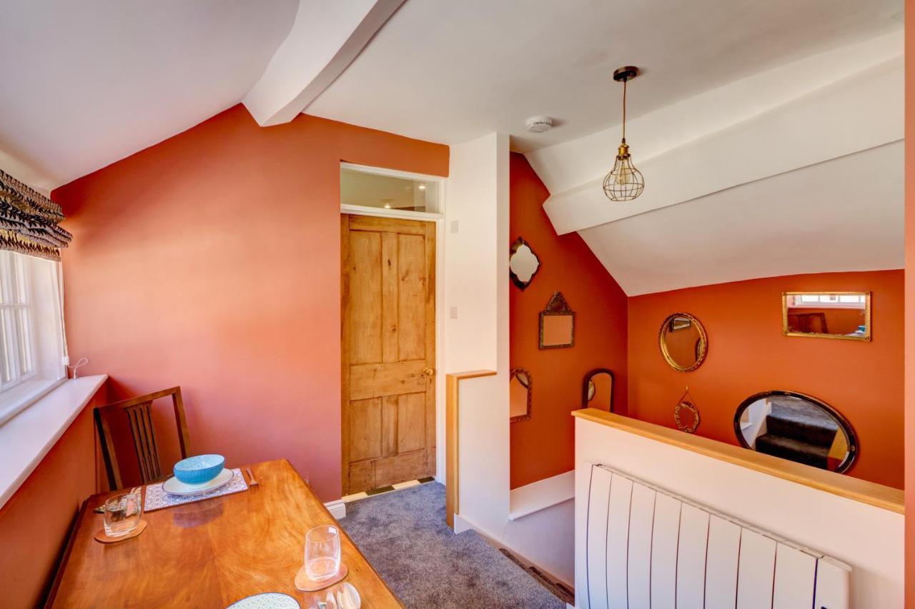 Green Parrot House Bed & Breakfast Devizes Dış mekan fotoğraf
